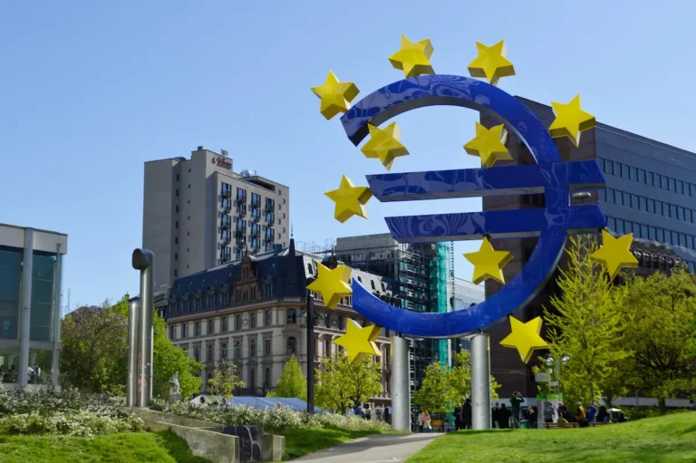 Euro symbol