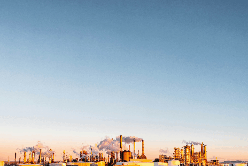 saf refinery in distance